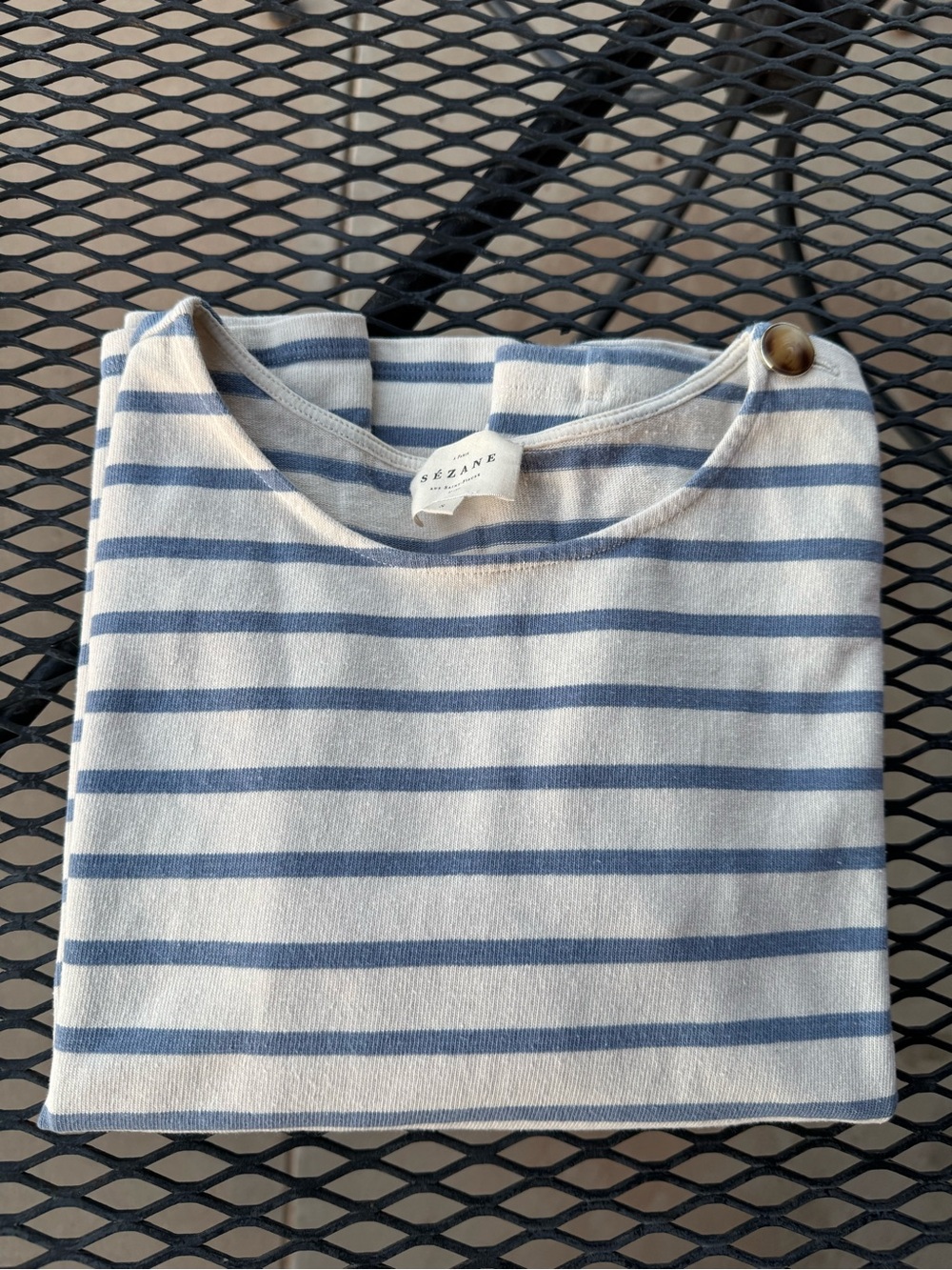 Sezane Colette mariniere blue Ecru Striped Button-Shoulder Top Sz Small - Picture 10 of 10